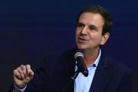 Paes critica “disputa de narrativas” sobre a segurança no Rio