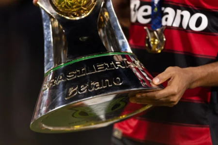 Bola de Prata: Flamengo e Cruzeiro dominam a seleção do Brasileirão