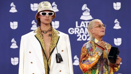 Ca7riel e Paco Amoroso Desafiam as Expectativas com Novo Álbum em Dezembro