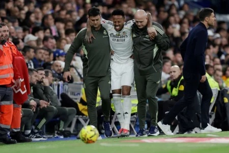 Campeonato Espanhol: Real Madrid confirma lesão de Éder Militão