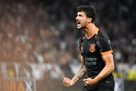 Corinthians x Vasco agora escalação completa com Memphis Depay Corinthians x Vasco agora escalação completa com Memphis Depay