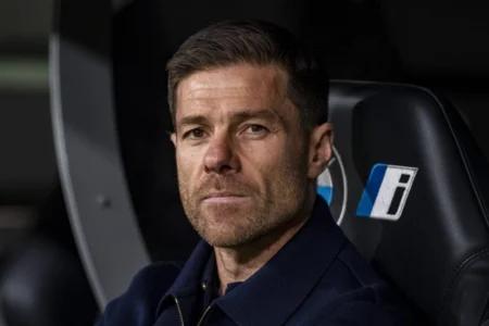 Duelo contra City vai definir vida de Xabi Alonso no Real, diz jornal Duelo contra City vai definir vida de Xabi Alonso no Real, diz jornal