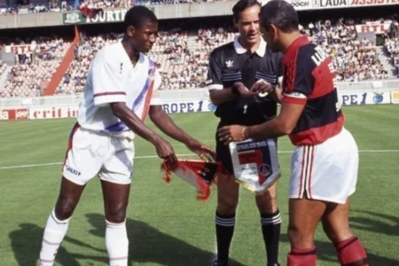 Flamengo x PSG agora pelo título mundial na Copa Intercontinental Flamengo x PSG agora pelo título mundial na Copa Intercontinental