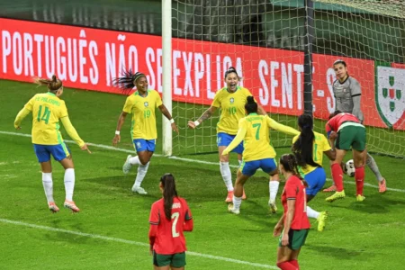 Futebol Feminino: Brasil goleia Portugal e fecha 2025 com 10 triunfos Futebol Feminino: Brasil goleia Portugal e fecha 2025 com 10 triunfos