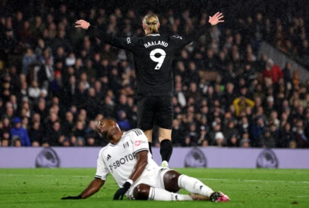 Haaland marca, Manchester City vence Fulham e segue na vice-liderança Haaland marca, Manchester City vence Fulham e segue na vice-liderança