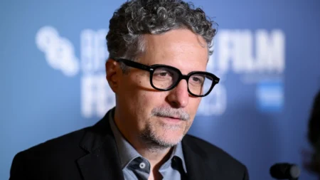 Kleber Mendonça Filho, de ‘O Agente Secreto’, defende ida ao cinema: ‘Estamos vivendo uma crise’ Kleber Mendonça Filho, de ‘O Agente Secreto’, defende ida ao cinema: ‘Estamos vivendo uma crise’