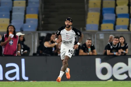 Corinthians vence com gol de Memphis Depay agora hoje na final da Copa do Brasil Corinthians vence com gol de Memphis Depay agora hoje na final da Copa do Brasil