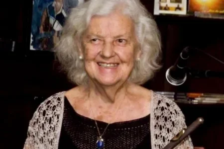 Morta Odette Ernest Dias, fundadora do Clube do Choro de Brasília, aos 96 anos hoje Morta Odette Ernest Dias, fundadora do Clube do Choro de Brasília, aos 96 anos hoje