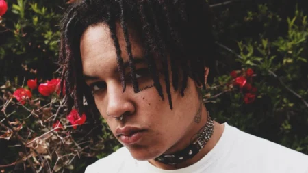 Rapper POORSTACY é encontrado morto aos 26 anos; saiba mais