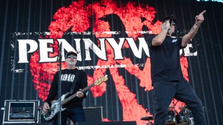 We Are One Tour: Pennywise e Millencolin farão 6 shows no Brasil em 2026 We Are One Tour: Pennywise e Millencolin farão 6 shows no Brasil em 2026