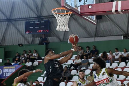 Brasília Basquete vence Osasco por 32 pontos no NBB hoje