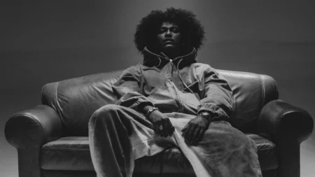 Leall lança EP Você Precisa do Álibi agora com drill, jazz e samba