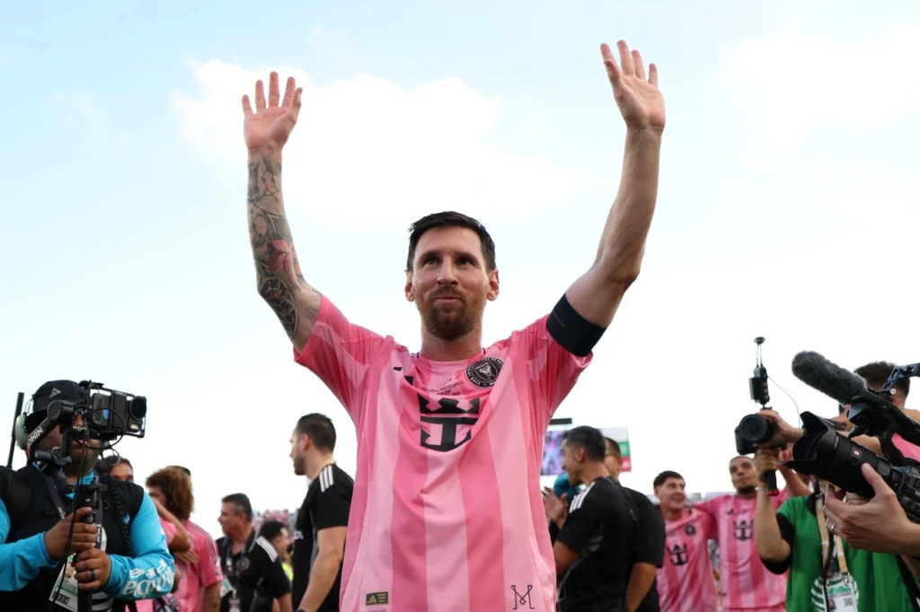 Newells Old Boys lança plano milionário para trazer Messi de volta hoje