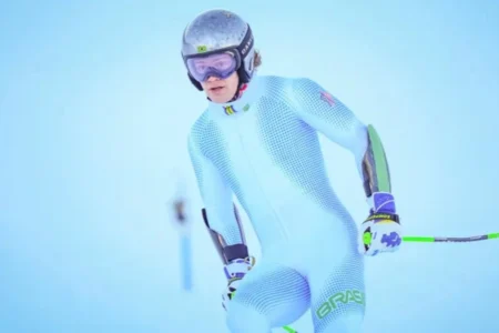 Lucas Pinheiro surpreende em Livigno, de peixinho na pista de snowboard