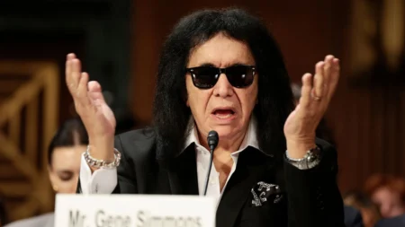 Chuck D Reage Contra Gene Simmons: Defendendo o Hip Hop no Rock and Roll Hall of Fame Chuck D Reage Contra Gene Simmons: Defendendo o Hip Hop no Rock and Roll Hall of Fame
