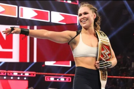 Ronda Rousey x Gina Carano hoje no aplicativo