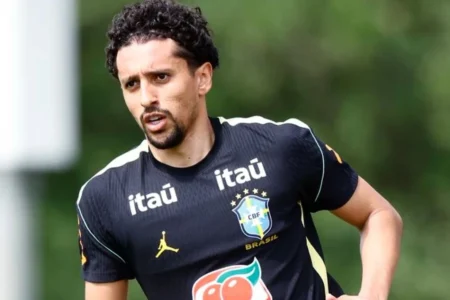 Defensores do Brasil fazem história: gols recordes superam centroavantes na Copa do Mundo Defensores do Brasil fazem história: gols recordes superam centroavantes na Copa do Mundo