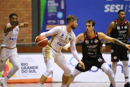Brasília Basquete perde fora com apagão no 3º quarto, veja como fica a classificação agora no NBB
