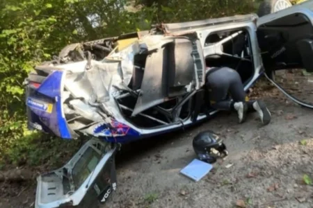 Jos Verstappen agora em acidente de rali veja o vídeo