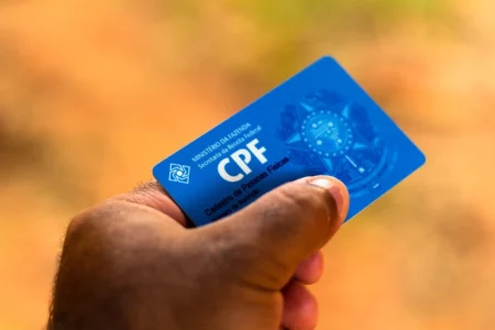 Brasil emitiu 400 mil CPFs para venezuelanos e outros estrangeiros em 2025