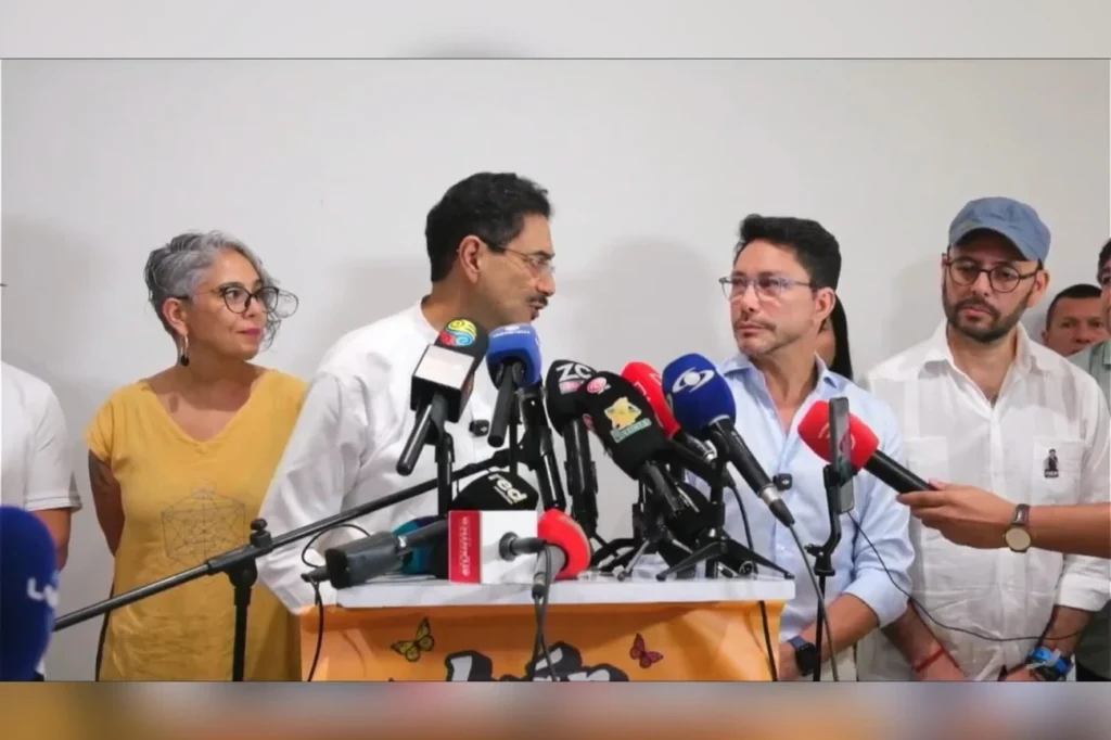 Carlos Caicedo apoia Cepeda: a última cartada da Colômbia antes do primeiro turno Carlos Caicedo apoia Cepeda: a última cartada da Colômbia antes do primeiro turno