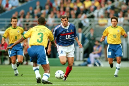 Os mais devastadores contra-ataques da Copa do Mundo no Brasil Os mais devastadores contra-ataques da Copa do Mundo no Brasil