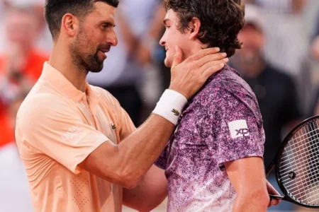 Flamengo comemora vitória histórica de João Fonseca sobre Djokovic agora