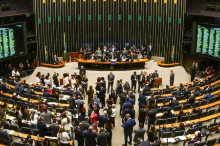 Câmara discute hoje fortalecimento da Lei Mariana Ferrer contra crimes sexuais