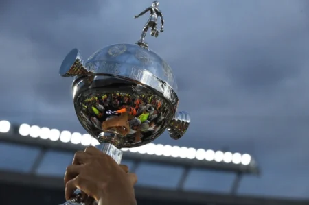 Libertadores hoje: Brasileiros lutam por vagas e liderança na última rodada Libertadores hoje: Brasileiros lutam por vagas e liderança na última rodada
