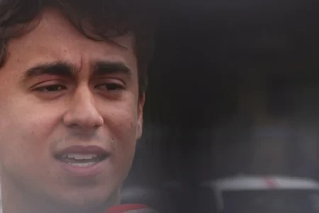 Nikolas Ferreira vota pela jornada de 42 horas agora, com 472 a favor no Senado em breve
