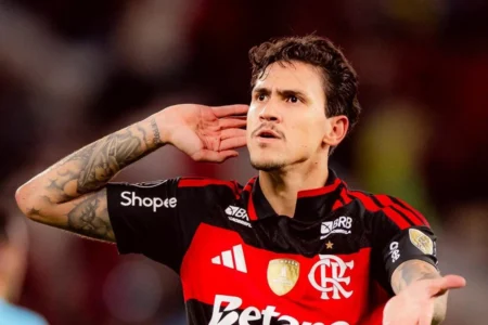 Flamengo fatura R$ 8,5 milhões com vitórias na fase de grupos da Libertadores hoje
