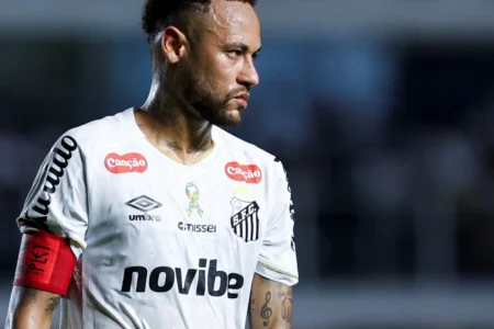 Santos rebate CBF sobre lesão de Neymar e estabelece prazo de recuperação